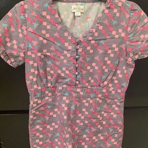 Urbane Scrub top